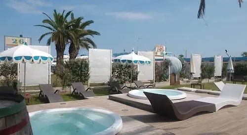 *** Aparthotel Villa Dei Pini Rimini Italy